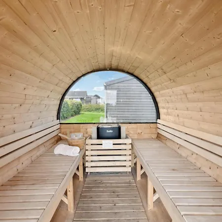 Three-bedroom In Tatil Evi *