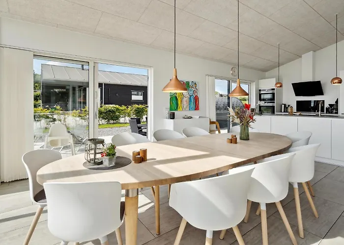 Three-bedroom In Tatil Evi